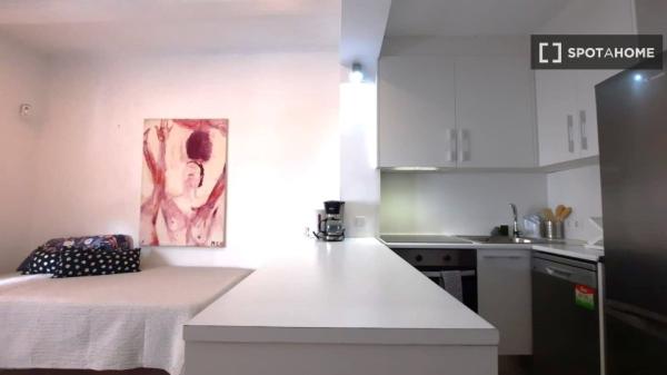 Apartamento completo de 1 dormitorio en Ses Cadenes