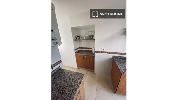 Apartamento entero de 1 dormitorio en Cádiz