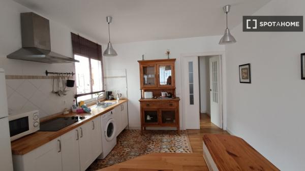 Piso en alquiler de 3 habitaciones en Pedregalejo, Málaga