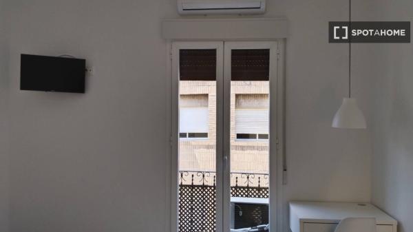 Studio apartment for rent in Granada