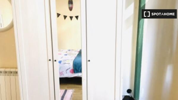 Dormitorio de matrimonio en Santiago de Vigo