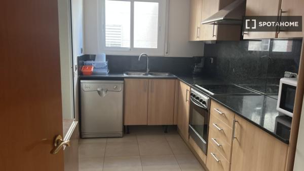 Piso entero de 3 habitaciones en Calafell