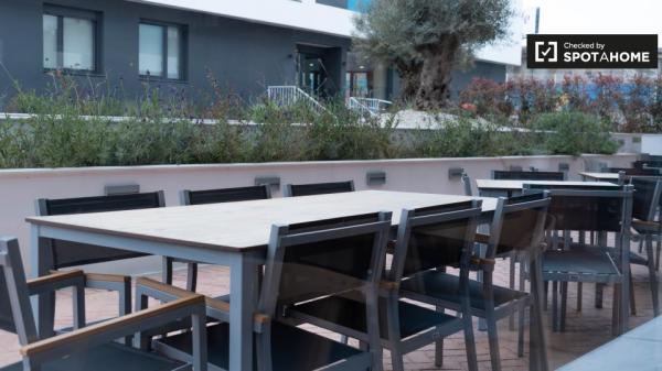 Habitación individual en la residencia de estudiantes de Granada