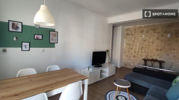 Habitación en piso compartido en Alcalá de Henares.