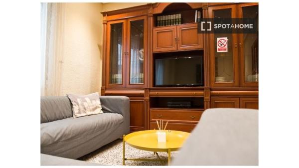 Apartment for 4 people in Bilbao city centre