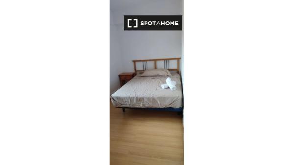 Appartamento con 3 camere da letto in affitto ad Alcala De Henares, Madrid