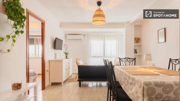 Piso de 3 habitaciones en alquiler en Valencia