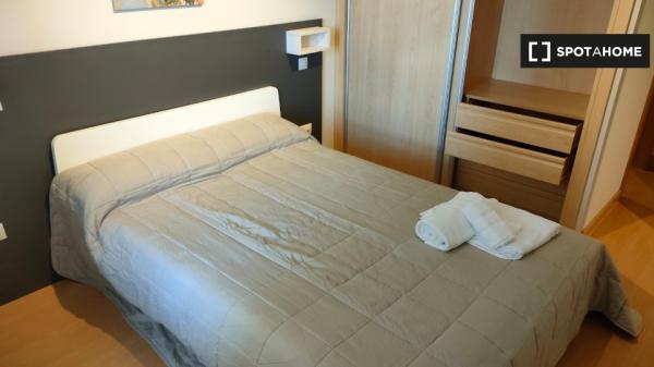 Maisonette-Wohnung mit 1 Schlafzimmer zur Miete in Alcalá de Henares