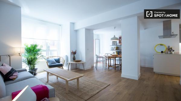 Gorgeous 1-bedroom apartment for rent in Casco Viejo, Bilbao