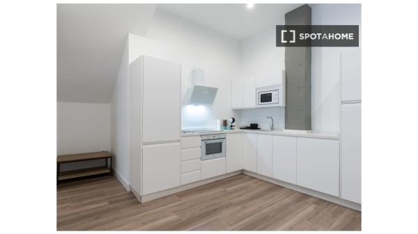 Apartamento de 2 quartos para alugar em Tomares, Sevilha