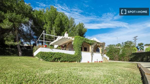 Appartement entier de 3 chambres à Jávea