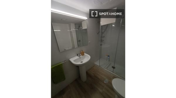 Apartamento de 1 dormitorio en alquiler en Sevilla