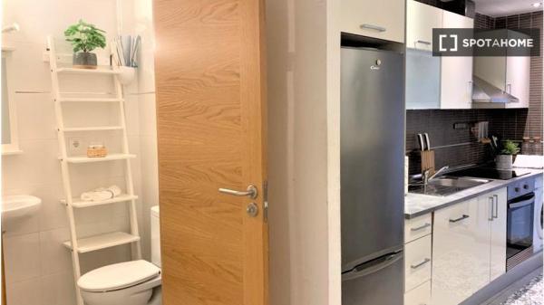 3-bedroom apartment for rent in El Molinar, Palma