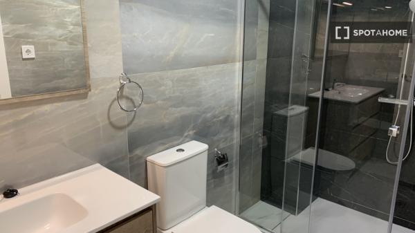 Apartamento de 2 dormitorios en alquiler en Port De Sagunt, Valencia