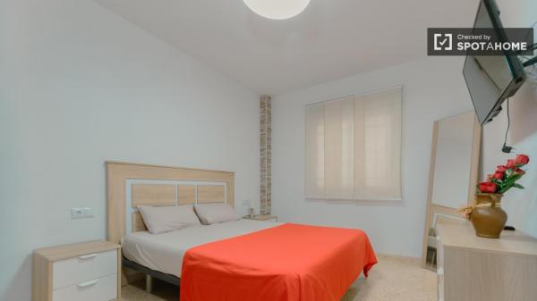 Apartamento de 1 dormitorio en alquiler en El Perellonet, Valencia