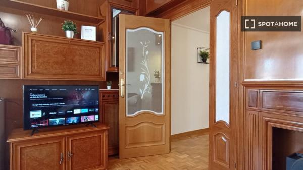 Habitación en piso compartido en Zaragoza