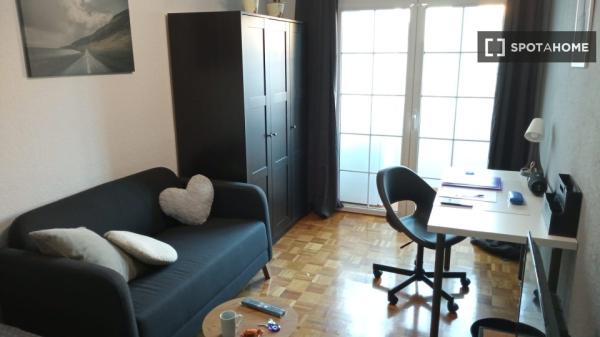 Habitación en piso compartido en Zaragoza