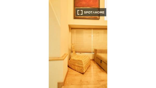 Apartamento de 2 dormitorios en Centro, Madrid