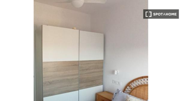 Apartamento inteiro de 2 quartos em Torre de la Horadada