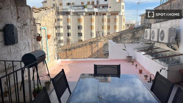 Whole 4 bedrooms apartment in Inca