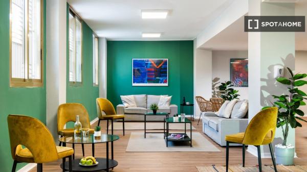 Se alquila habitación en residencia en Sevilla, Sevilla