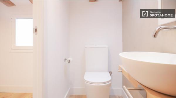 Apartamento de 2 dormitorios en alquiler en Argüelles, Madrid