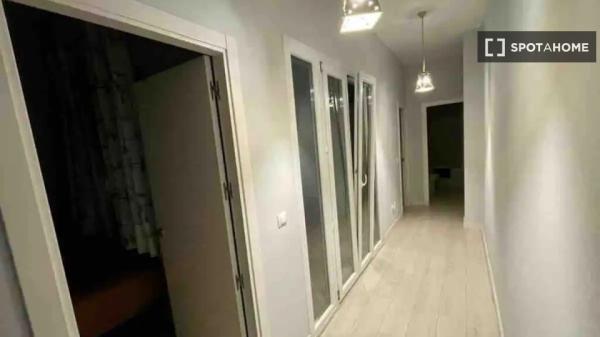 Apartamento de 2 dormitorios en alquiler en Triana, Sevilla