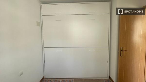 2-Zimmer-Wohnung zu vermieten in Retamar, Almeria