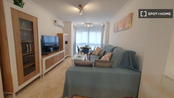 Apartamento entero de 3 dormitorios en Sevilla