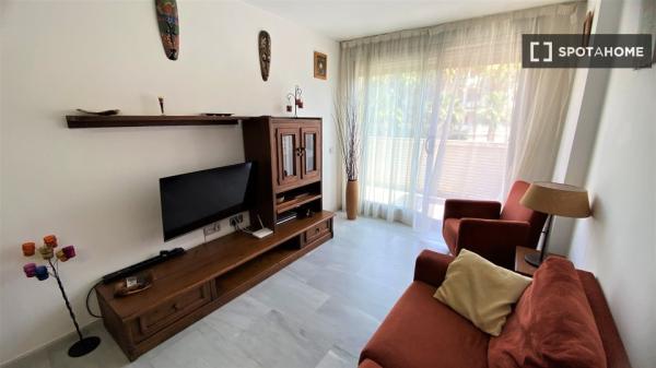 Apartamento inteiro de 2 quartos em Dénia