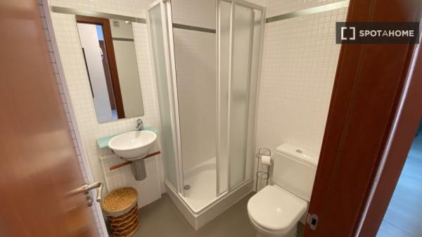 Apartamento inteiro de 2 quartos em Dénia