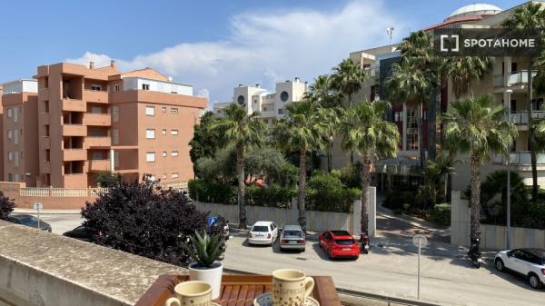 Intero appartamento con 2 camere da letto a Denia