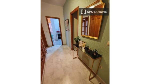 Piso de 3 habitaciones en alquiler en Cádiz, Cádiz