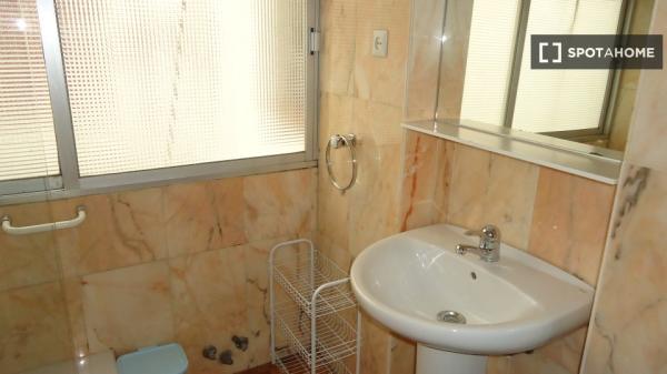 Habitación en piso compartido en Córdoba