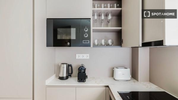 Apartamento de 1 dormitorio en alquiler en El Romeral, Málaga