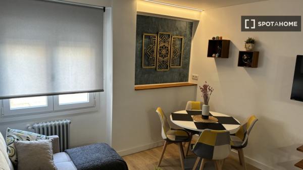 Habitación en piso compartido en Zaragoza