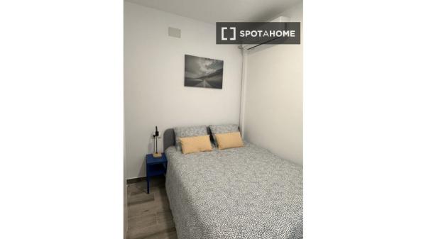 Apartamento entero de 1 dormitorio en Sevilla