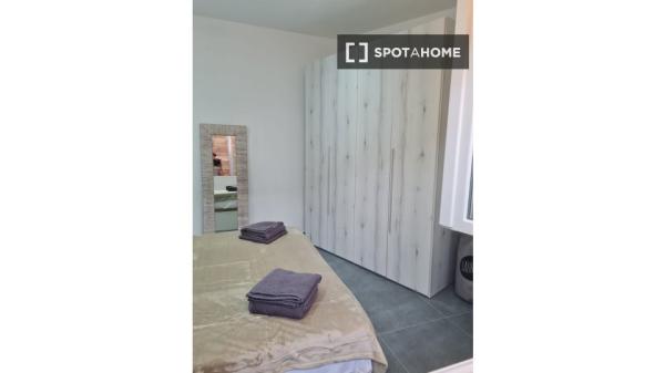 Apartamento de 1 dormitorio en alquiler en Torrellano, Alicante