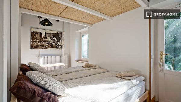 Apartamento completo de 2 dormitorios en Donostia