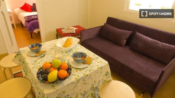 Apartamento de 2 dormitorios en alquiler en Lavapiés