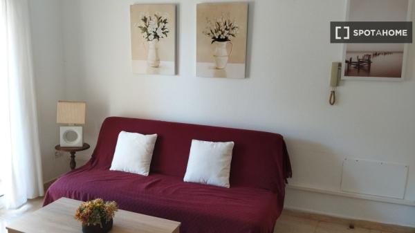 Apartamento de 2 quartos para alugar em Denia, Alicante