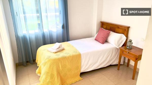 2-bedroom apartment for rent in Denia, Alicante