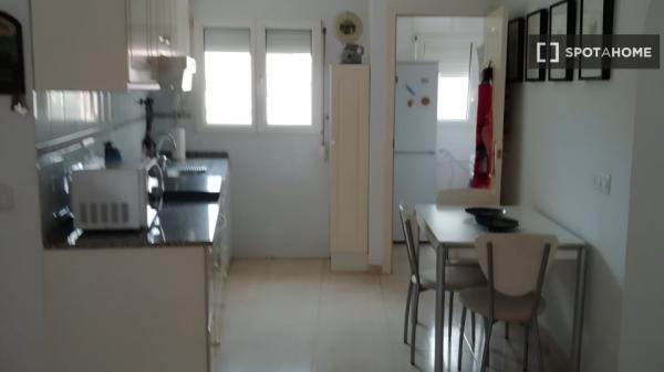 Apartamento de 2 quartos para alugar em Denia, Alicante