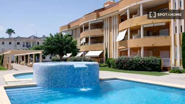 2-bedroom apartment for rent in Denia, Alicante