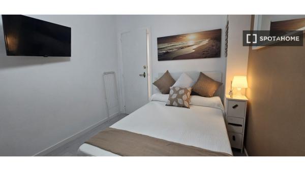 Room in shared apartment in Alcalá de Henares