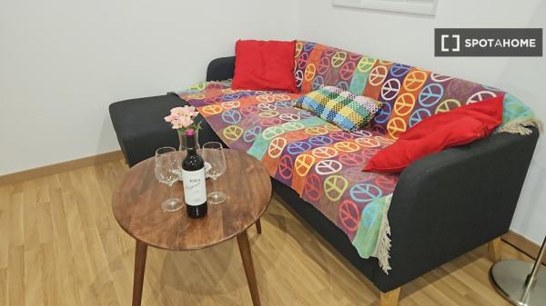 2-Zimmer-Wohnung zur Miete in Santiago De Compostela