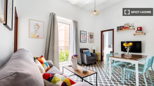 Apartamento de 2 dormitorios en alquiler en Triana, Sevilla