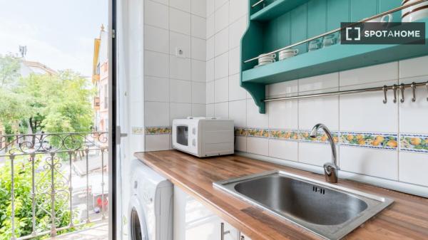 Apartamento de 2 quartos para alugar em Triana, Sevilla