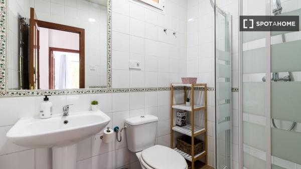 Apartamento de 2 quartos para alugar em Triana, Sevilla