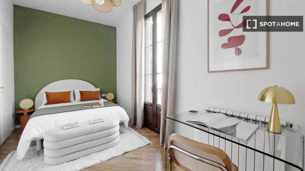 Apartamento entero de 2 dormitorios en Barcelona.